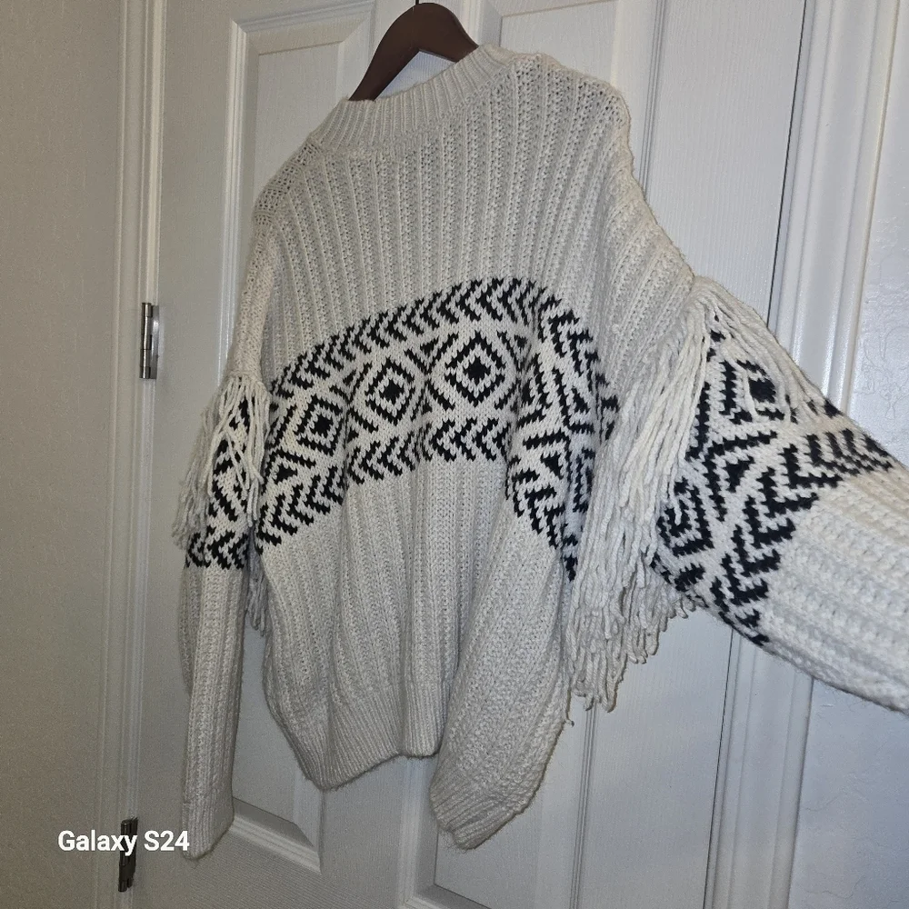 Sanctuary Fringe Detail Ribbed Pullover Sweater Size Large - Picture 8 of 13